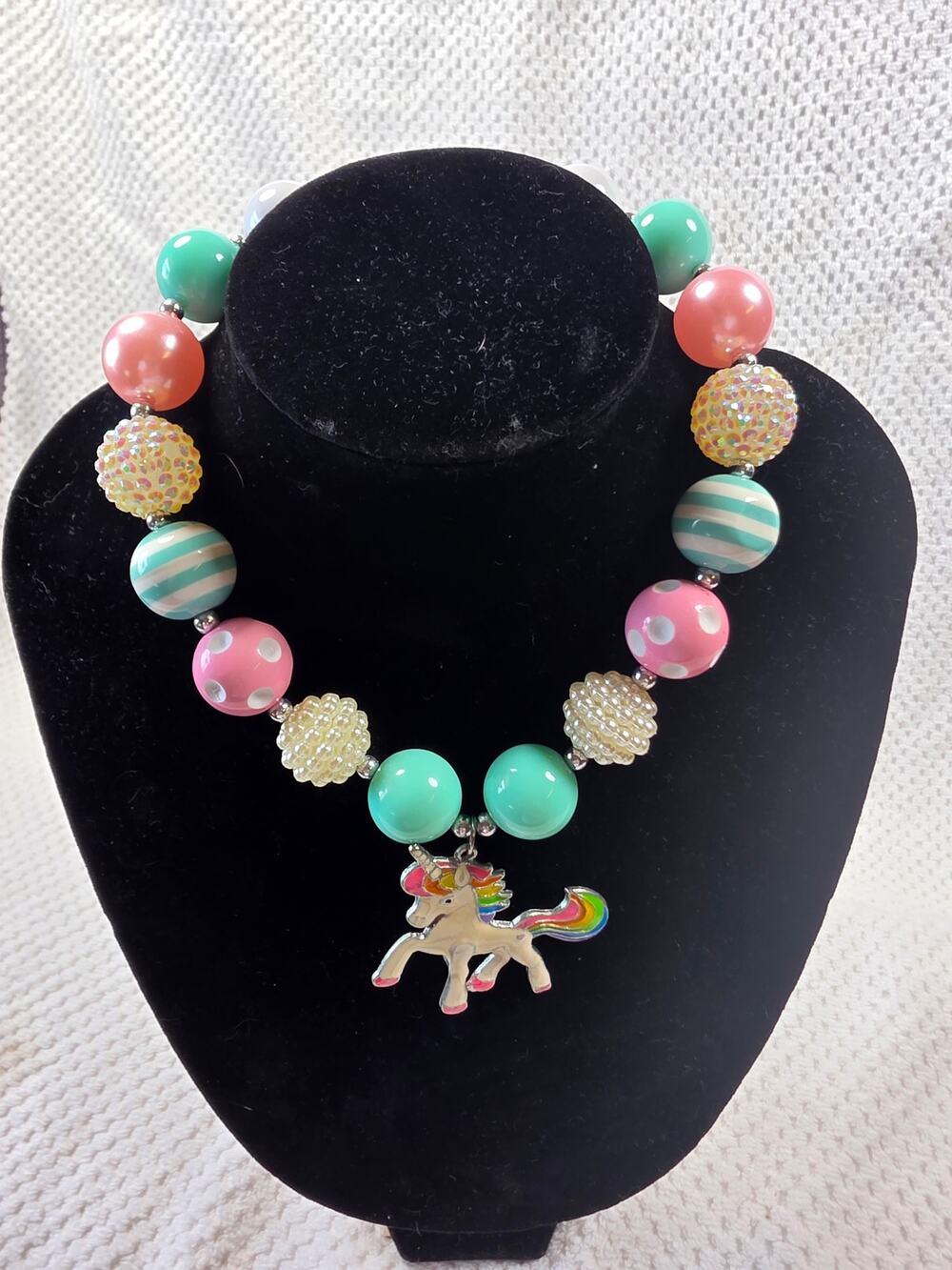 Girls Chunky Bubblegum Necklace 16" / Turquoise, Pink & White
